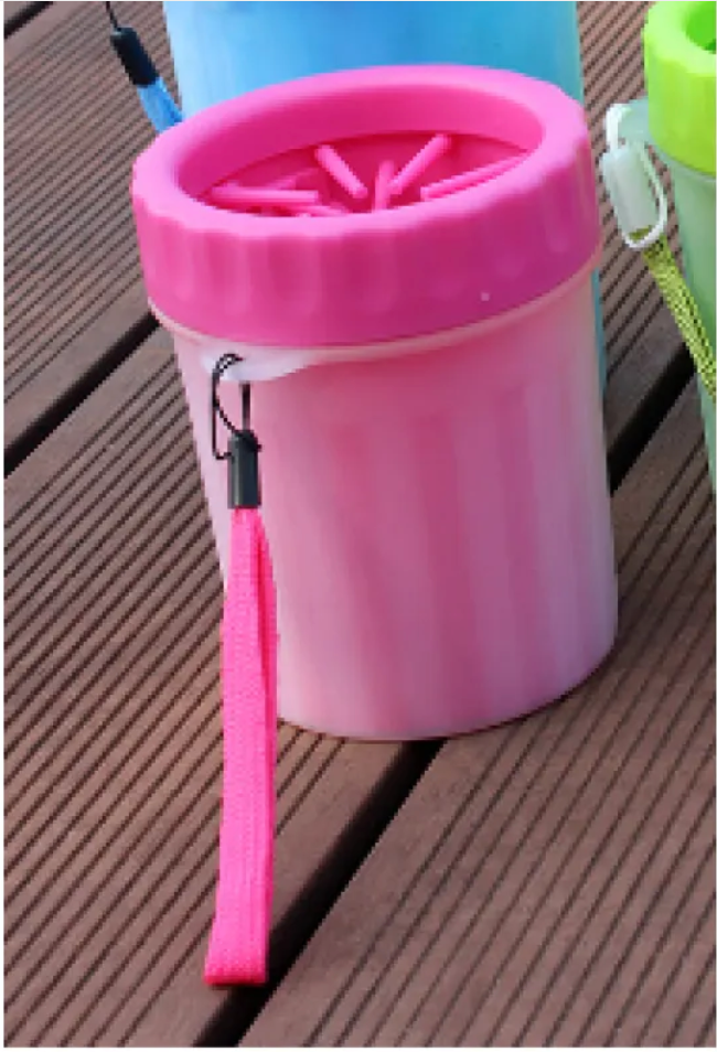 Rocki Paw Cleaner